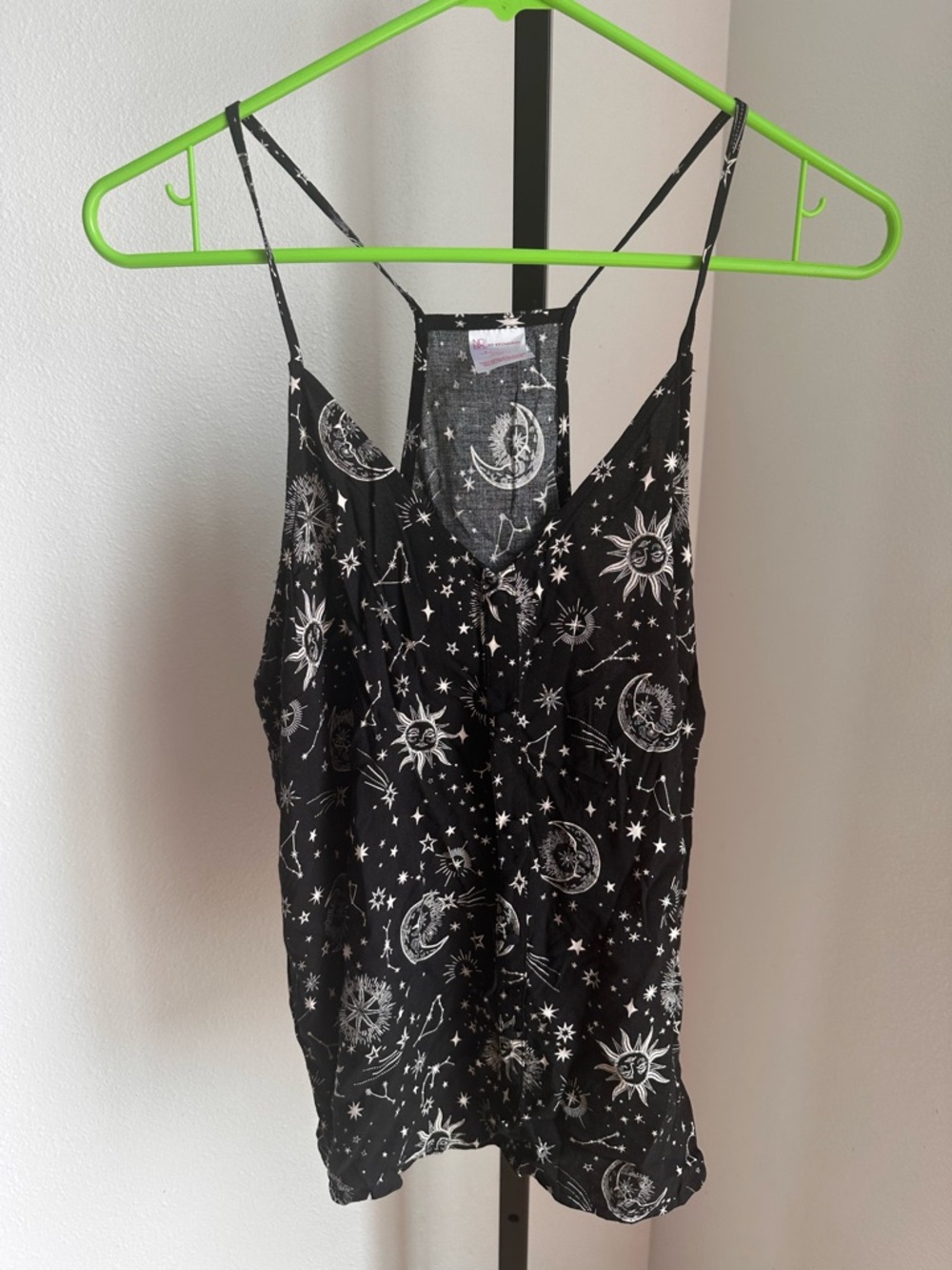 No boundaries size large black moon shirt - Picture 1 of 4